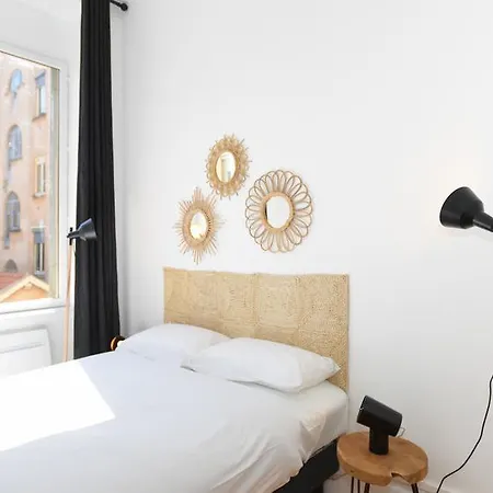 Appart' Sainte Clotilde Apartamento *